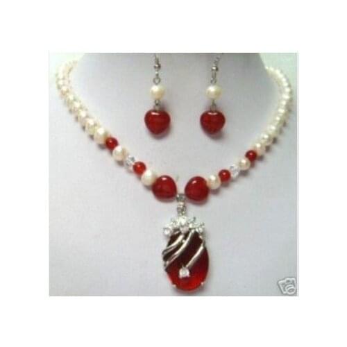Beautiful Red Jades & White Pearl Necklace earrings Set