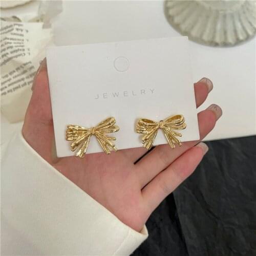 High New Bowknot Women Large Stud Earrings Gold Color Korean Fashion Earrings Wholesale