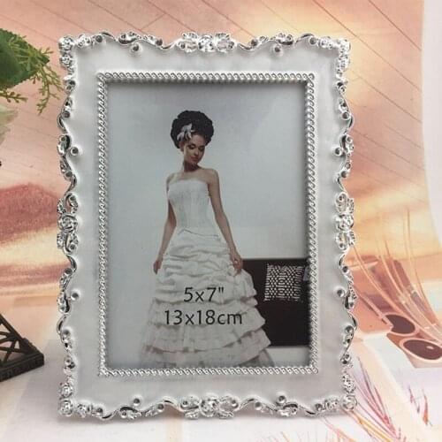 European Style Resin Photo Frame Picture Frames 6inch 7inch Photo Holder Wedding Family Photo Decoration Desktop Ornaments