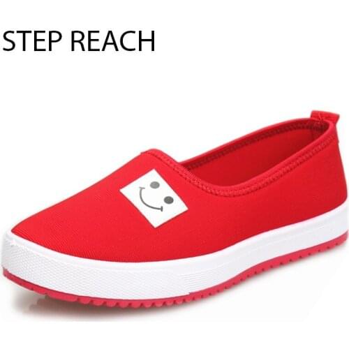 STEPREACH Women's Slip-ons