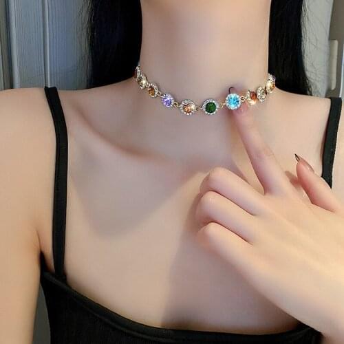 AINAMEISI Necklaces