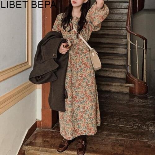 2021 New Spring Summer Women Dresses High Waist Floral Lace Up Casual Fashionable Vintage Lace Up Puff Sleeve Long Dress DR2057