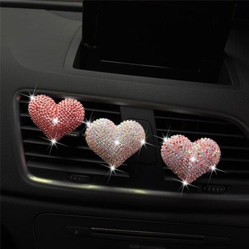 Creative vehicle fragrance perfume car, diamond insert love air conditioner air outlet perfume clip female car interior decorati