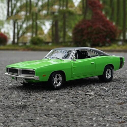 Maisto 1:18 Scale Dodge Challenger 1969 Sports Car Model Simulated Alloy Car Model Toy Gift Adult Ornaments Display Souvenir