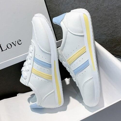 2021 Spring New Female Board Shoes Female Korean Casual Sports Shoes Leather Student White Shoes Female Running Shoes