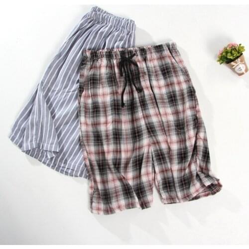 Summer cotton pajamas mens home pants cotton five-point pants plaid shorts mens cotton beach pants thin section outer wear