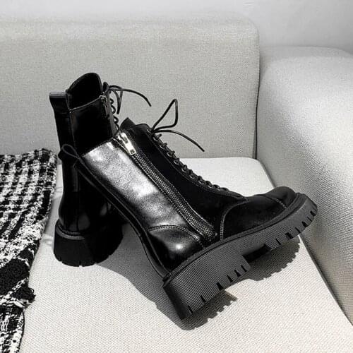 Brand Ladies Patchwork Leather Boots Women Thicken Square High Heels Platform Shoes Winter Rivet High Top Motorcycle Boots Woman