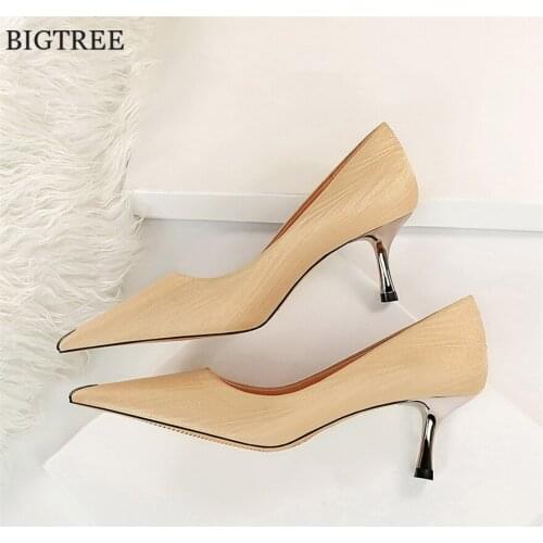 Solid Silk Metal Pointed Toe Women Shoes 2021 Concise Red Wedding Pumps Female 5cm High Heels Autumn OL Office Lady Dress Shoes