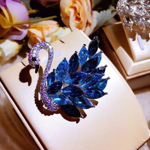 High-end Crystal Pin For Womens Sliver Blue Swan Brooch Jewelry Party Office Clothes Scarf Buckle Garment Accessories Gift