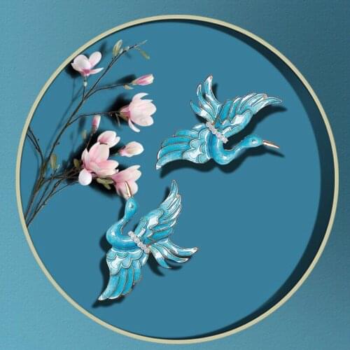Creative Blue Enamel Pin Crane Bird Brooch Retro Chinese Style Court Pearl Metal Brooches Couple Lovebirds Corsage Accessories