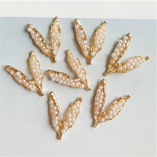SEA MEW 20 PCS 2.1cm*2.8cm Fashion Metal Alloy KC Gold Imitation Pearl Leaf Connectors Charm DIY Jewelry Accessories