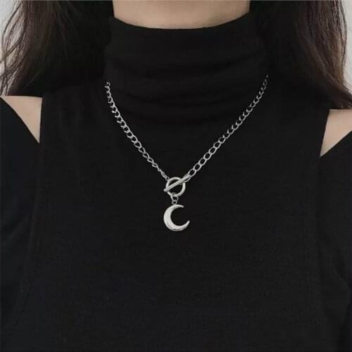 Korean Fashion Jewelry Necklace Statement Necklace Crescent Moon Ring Buckle Stainless Steel Moon Necklace Women Wholesale