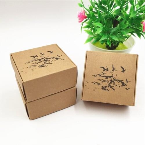 100pcs small handmade soap packing paper box vintage kraft souvenir packing carton wrapping supplies 6.5x6.5x3cm