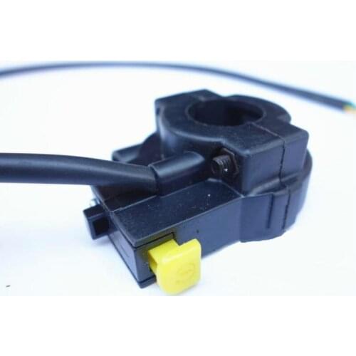 Cross-country Motorcycles, Beach Cars, Motorcyclists Turn on the Ignition Switch and Electronically Hit the Thermal Power Start