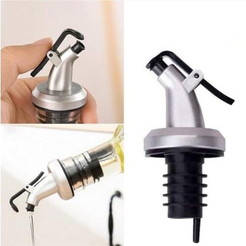 Oil Bottle Stopper Rubber Lock Plug Seal Leak-proof Food Grade Plastic Nozzle Sprayer Liquor Dispenser Wine Pourers Bar Tools