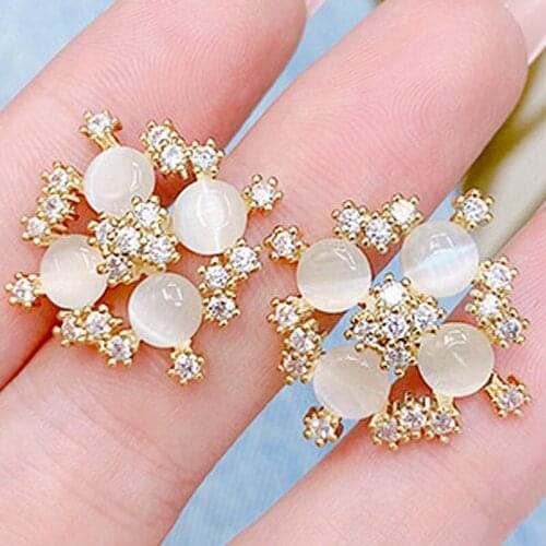 JUWANG Exquisite Snowflake Temperament Earring Gypsophila Geometry Earring Fashion For Women Romantic Charm Accessories Pendant