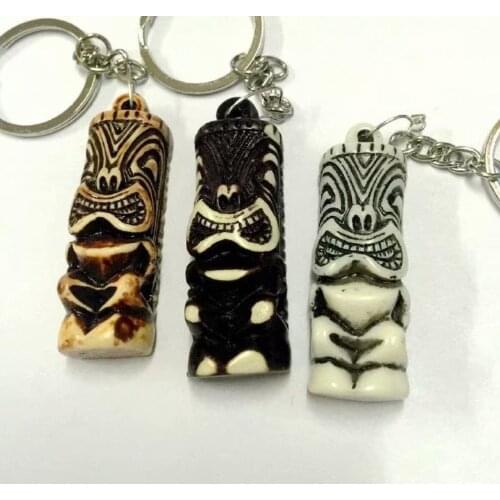 FREE SHIPPING yqtdmy New 12 PCS Maori/Hawaiian Style Imitation Carved TIKI Amulet Keychain