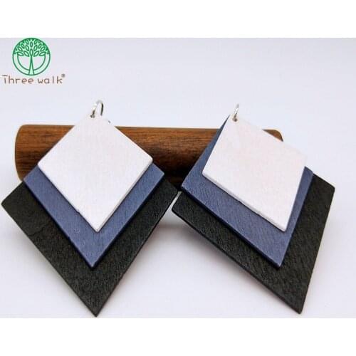 Wholesale Price Cheap Women Geometric Wood Earrings Party Queen Christmas ift