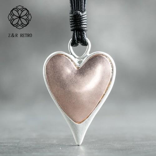 Sweet Heart Pendant Necklace Vintage Necklace Alloy Suspension Jewelry For Women Long Rope Chain Accessories Neck Decoration