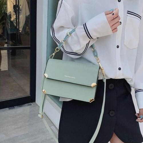 Fashion Casual Solid Color Chains Design Messenger Chain Shoulder Bag Small Square Crossbody Bags for Women Ladies Hand Bags