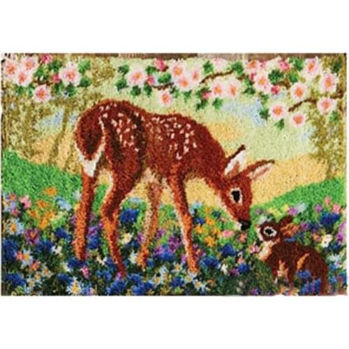 Latch Hook Rug Kits Sika Deer DIY Crochet Yarn Rugs Hooking Craft Kit with Color Preprinted Pattern Design for Adults Kids