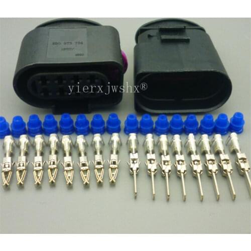 Yierxjwshx 8 Pin 3.5mm 8D0973834 8D0973734 Auto Waterproof Connector 8D0 973 834 8D0 973 734 Radar Taillight Light Socket For VW