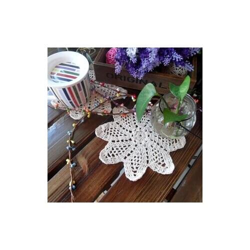 2013 new white lace star shape 19cm placemats as tableware for dinning table potholder cutout lace tray tea cup mat lace doilies