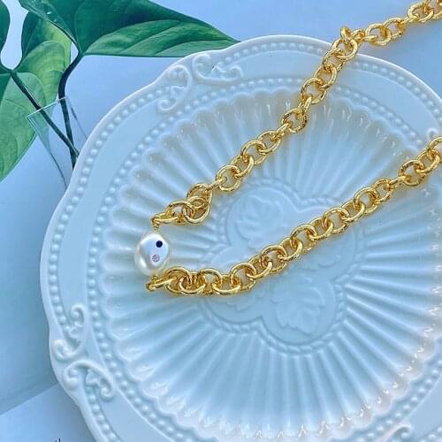 Design baroque pearl belt diamond personalized chain European and American harbor style overlapping chain retro style necklace