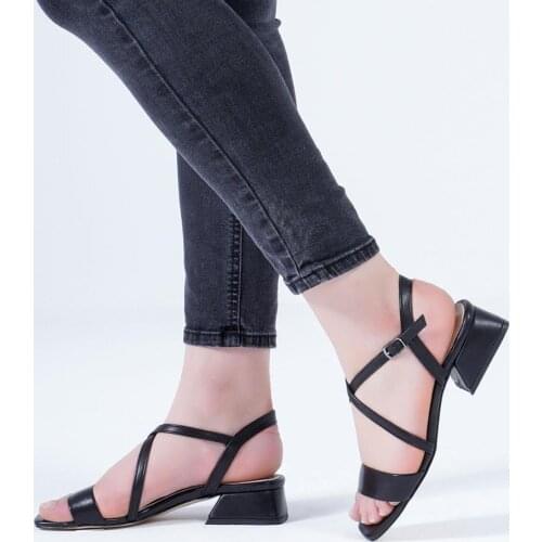 Callizio Low-heeled Shoes