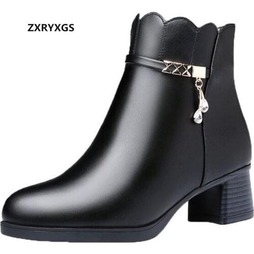 2020 Classic Rhinestone Genuine Leather Martin Boots Autumn Winter Boots Mid-heel Non-slip Large Size Fashion Warm Cotton Boots
