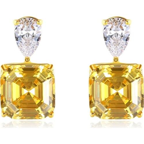 Hemiston Stud Earrings