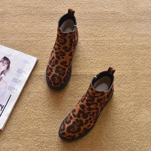 Shoes Woman Spring and Autumn Flat Heel Short Boots Flat Boots Women Pointed Leopord Pattern Sexy Short and Ankle-Style Luxury