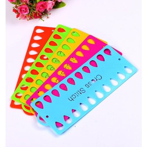 Cross stitch threading board suzhou embroidery special color plastic threading board winding board cross stitch winding board