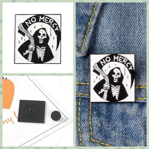 1PCS Punk Creative Hell Death Sickle Skeleton Badge Gothic Jewelry Accessories Skull Skeleton Brooches Button Enamel Lapel Pins