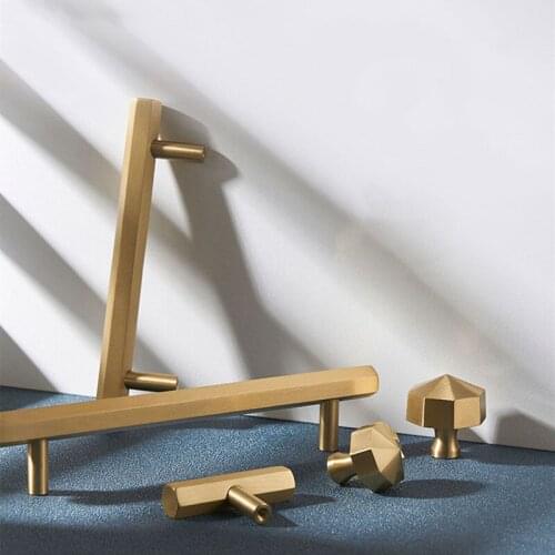 Light Luxury Golden Cupboard Handle Brass Door Knob Wardrobe Dresser Handles Furniture Drawer Pull Hardware Accessories