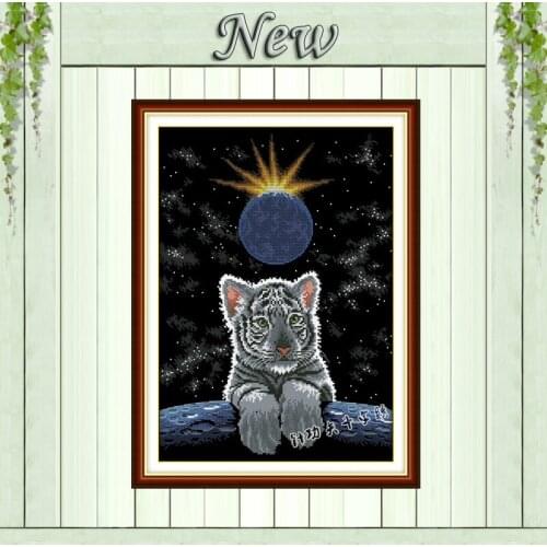 Moon animal tiger black cloth diy painting counted on canvas DMC 14CT 11CT unprinted Cross Stitch Embroidery kits Needlework Set