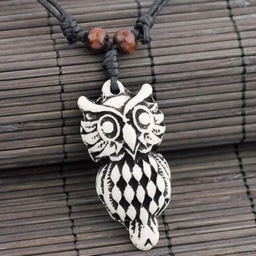 Fashin Men Womens Imitation Yak Bone Carved Trbial Owl Pendants Necklace Gift MN451