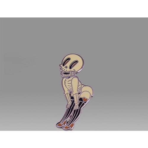 Japanese simple gift badge female Cool new product enamel punk skull girl alloy accessories brooches