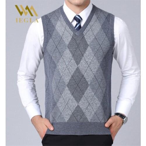 Mens Sweater Vest Casual Plaid Sleeveless Male Sweaters V Neck Knitted Cashmere Pullover for Winter Sueter Hombre Coats