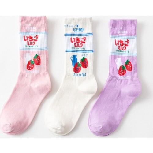 2018 Kawaii Art Cotton Crew Printed Funny Socks Milk Strawberry Cute Socks Women Divertidos Characters Hip Hop Harajuku Sokken