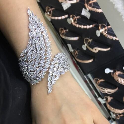 HIBRIDE Personalize Luxury Simple Initial Knot Open Cuff Bangles/Bracelets For Women Wedding Full Zirconia Bridal Jewelry N-1177