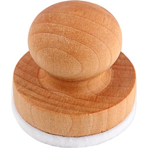 Guitar String Cleaner for Guitar Bass Ukulele Mandolin Violin and Other String Instruments