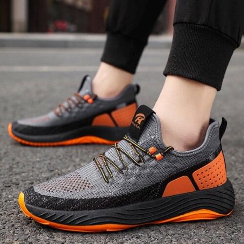 Flying woven mens shoes sports shoes Korean fashion mens casual shoes running shoes 2021 spring new