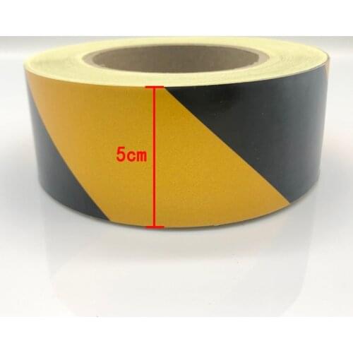 Самоклеющаяся отражающая наклейка шириной 5см