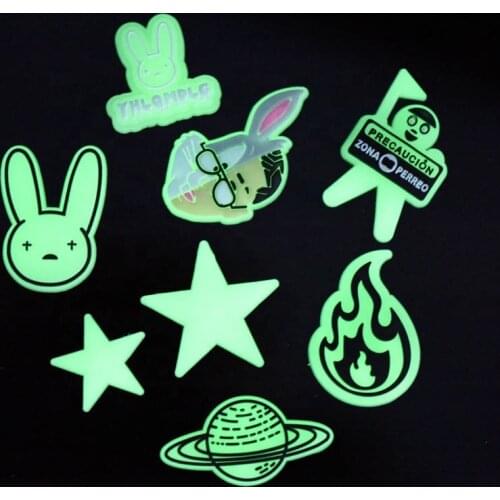 1PCS Fluorescence Bad Bunny Earth Star Soft PVC For JIBZ Croc Charms designer Shoes Accessories