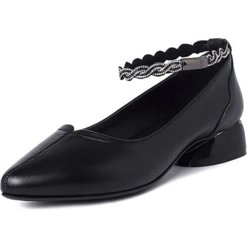 Best Sale 2020 Spring New Rhinestone Pointed Shoes Women Low-heel Shoes Fashion Shoes Elegant Beautiful Genuine Leather Shoes