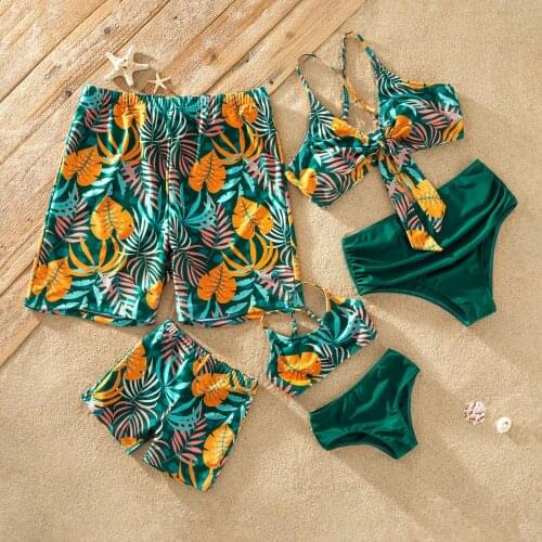 PatPat 2021 New Summer Family Look Swimsuits Tropical Leaf Print Strappy Matching Outfits Parents Childrens Clothing For Holidy