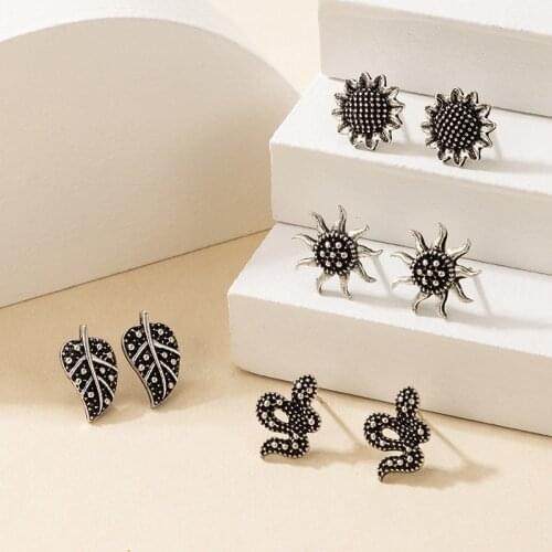 4 Pairs Bohemian Fashion Personality Sunflower Snake Leaf Stud Earrings for Women Jewelry Set