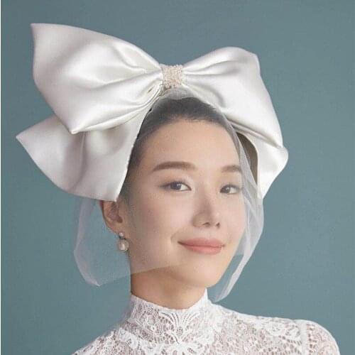 White Super Large Bow Veil Hair Clip Women Elegant Face Mesh Pearl Bowknot Hair Clip Bride Weddingt Photo Shoot Church Headwear