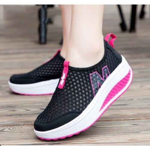 2021 Spring Summer Shoes Breathable Womens Shoes Mesh Casual Sneakers Thick Sponge Cake Single Shoes Mesh Shoes